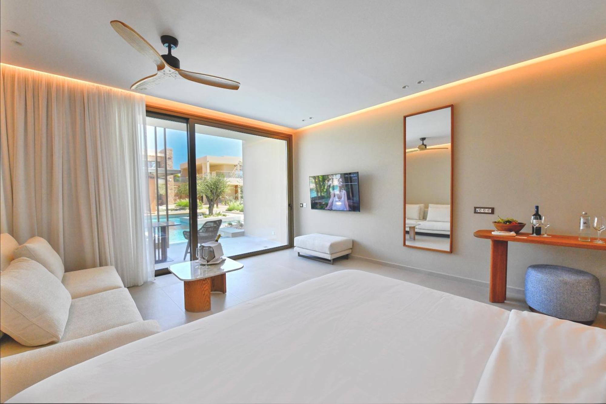 Royal Pearl Island Chios Hotel And Spa 外观 照片