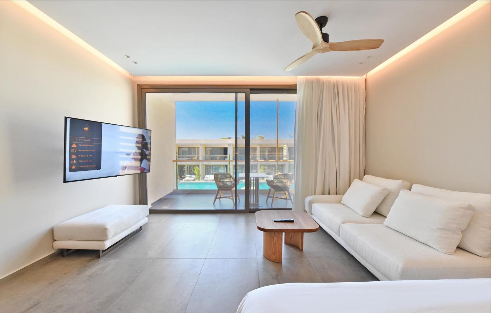Royal Pearl Island Chios Hotel And Spa 外观 照片