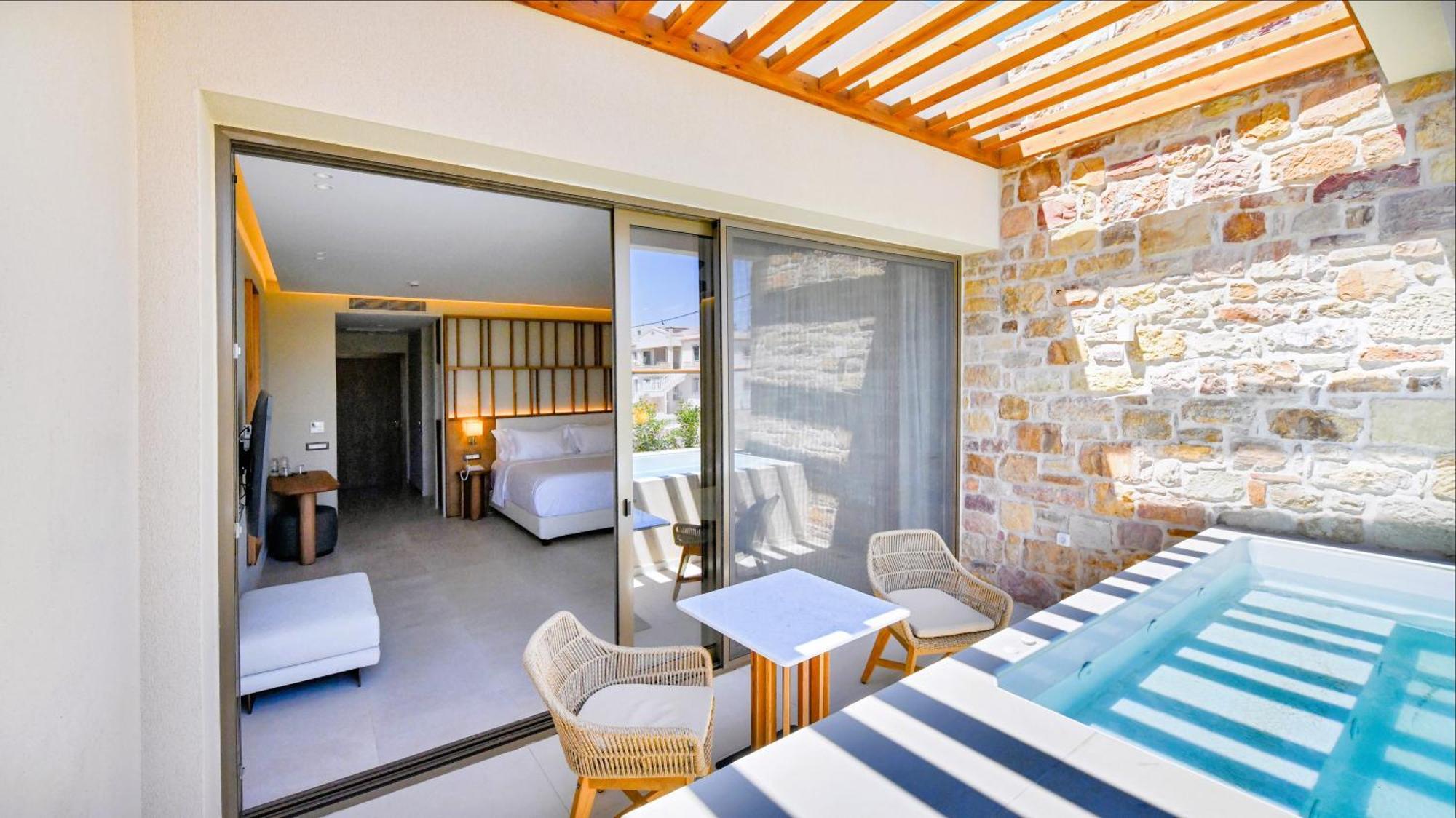 Royal Pearl Island Chios Hotel And Spa 外观 照片